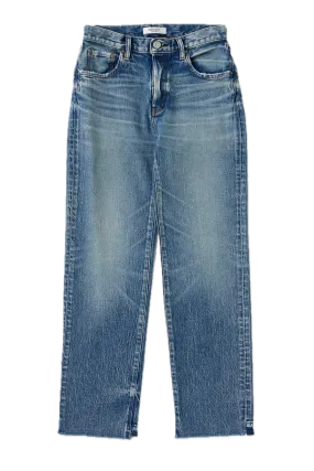 Non Fade Fabric Moussy Denim Williamsville Straight in Blue