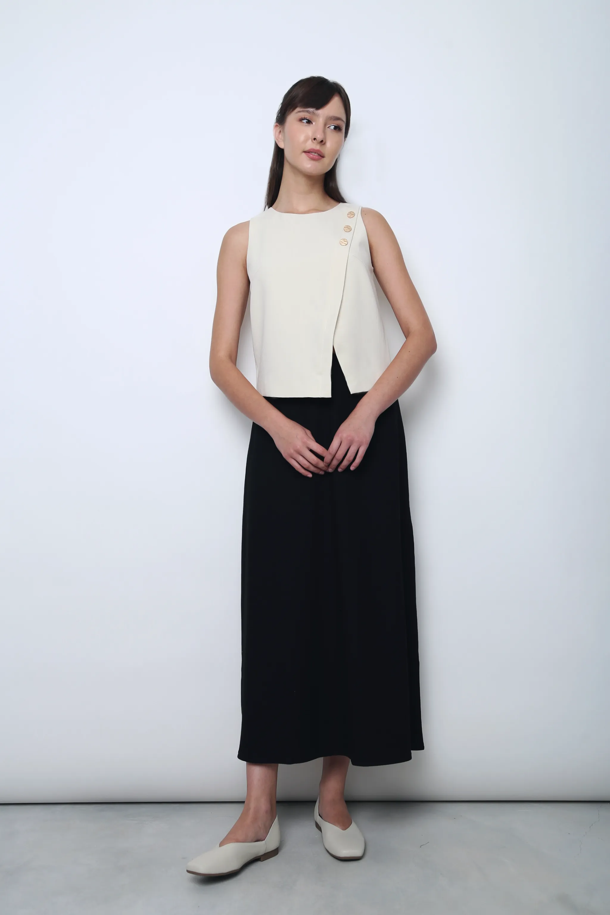 Court Midi Skirt Black Cozy Vibe Fashion Forward