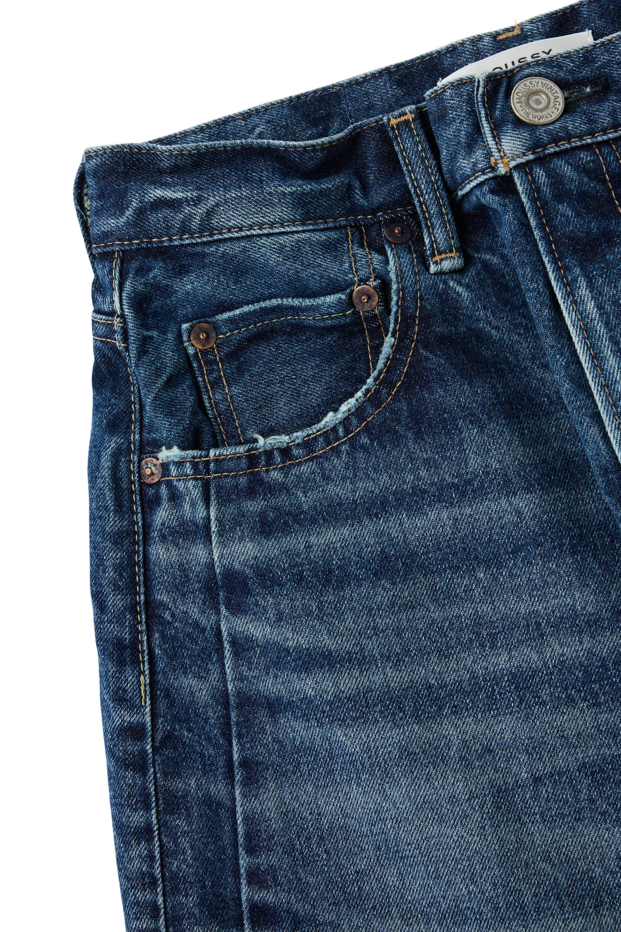 Color Lock Technology Moussy Denim Ocean Round Jeans in Blue