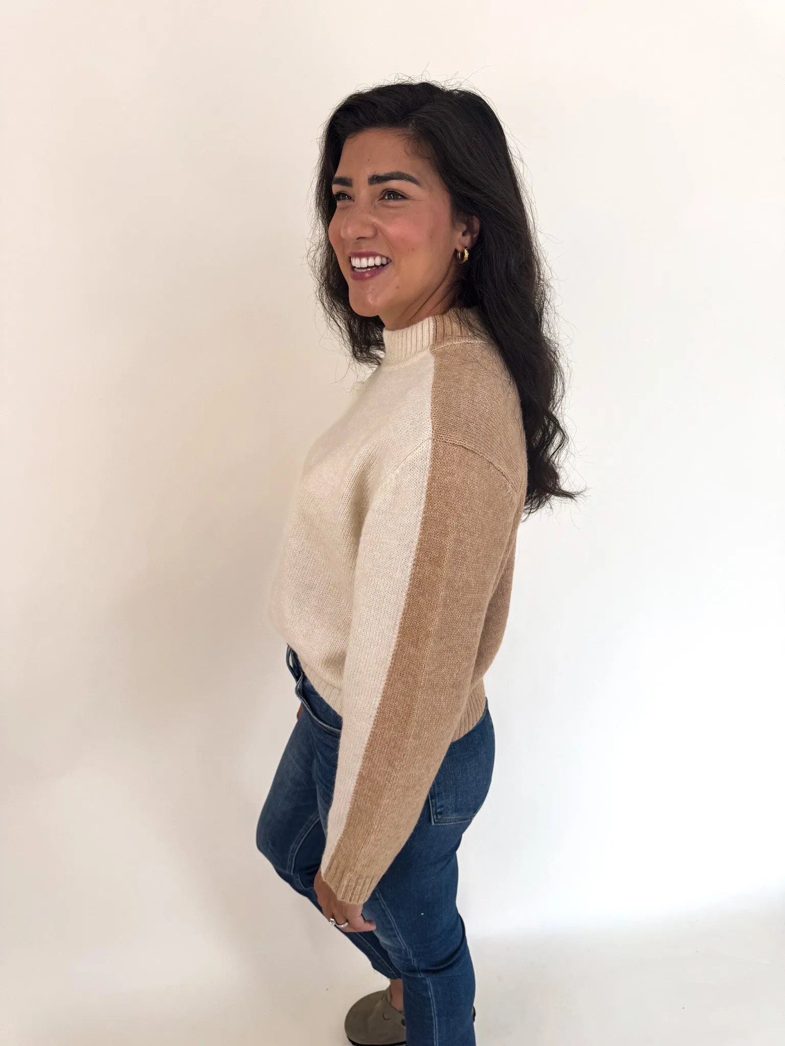 Harper Two Tone Sweater Flexible Style