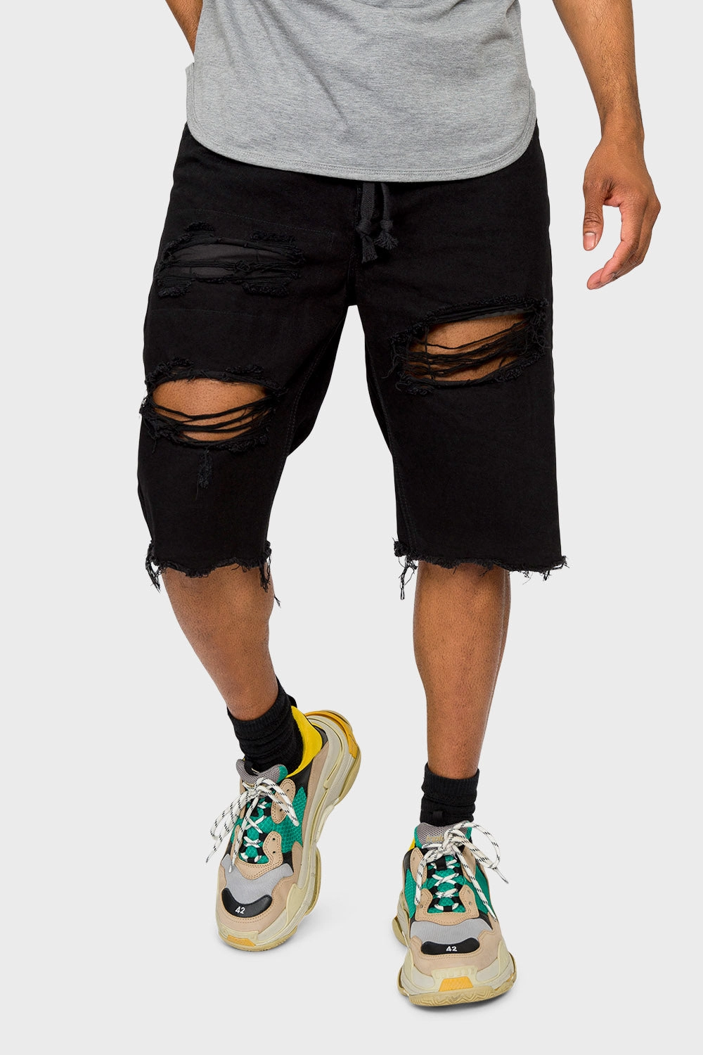 Clean Fit Snag Proof Fabric Ripped Raw Hem Denim Shorts