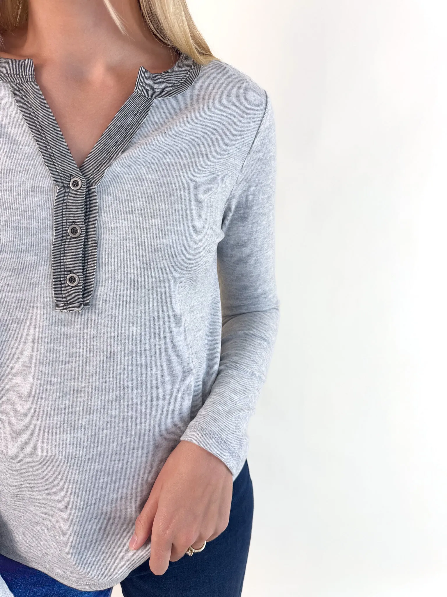 Jeslyn Color Trimmed Button Henley Spring - wear Formal Charm