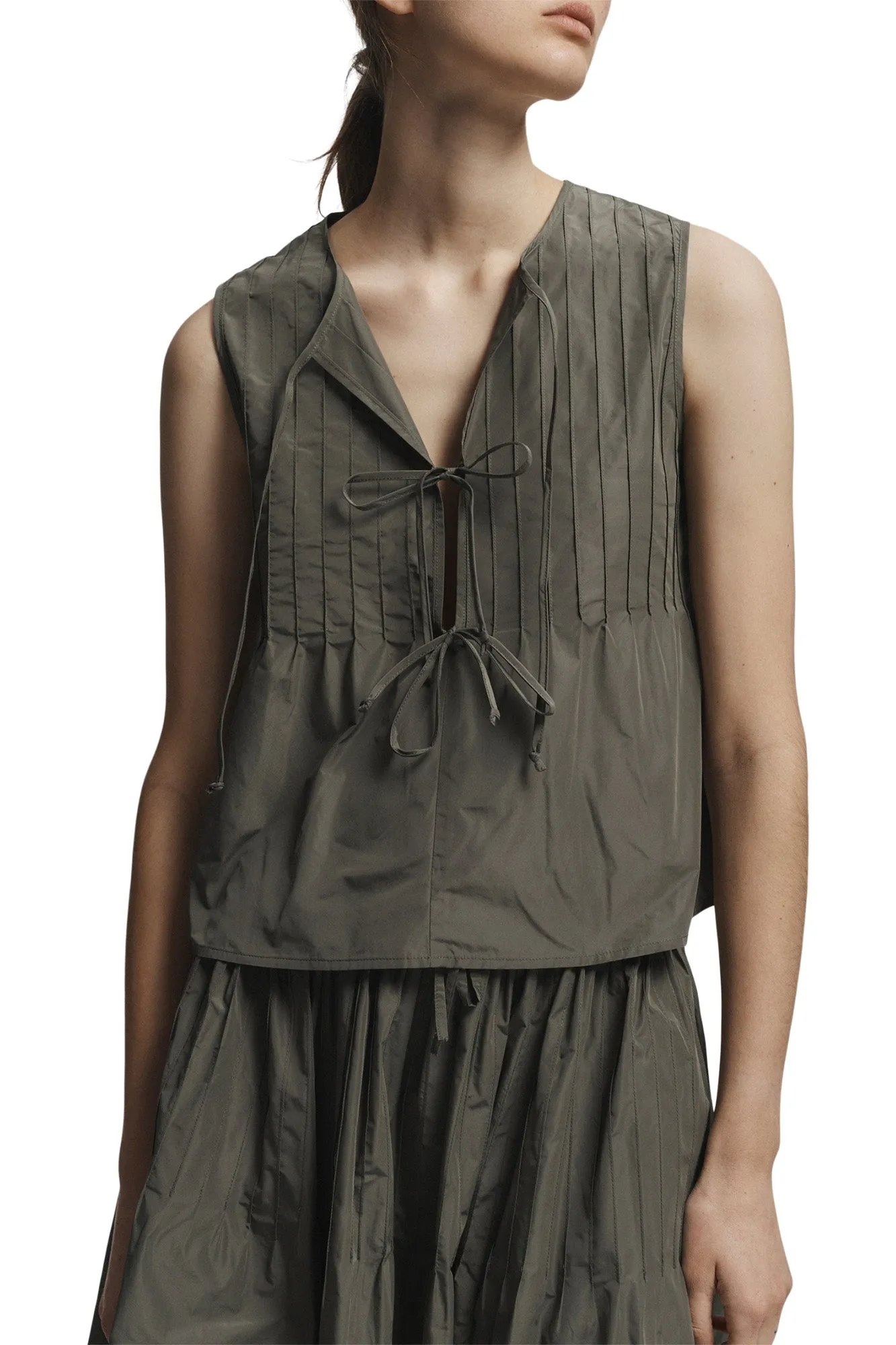 Comfort Wearable Saint Art Nina Front Tie Top in Olive