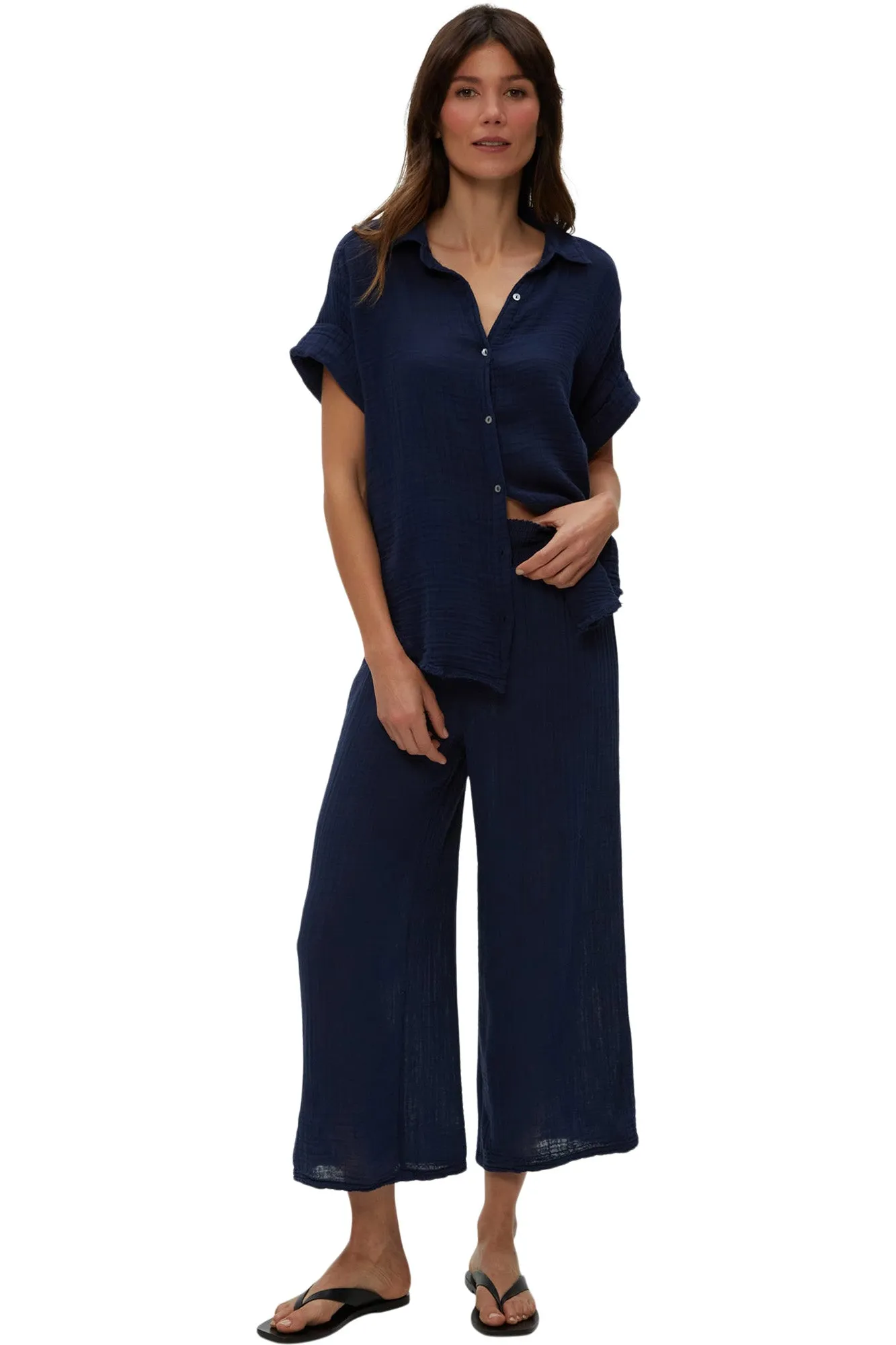 Simple Comfort Thermal regulation Michael Stars Medina Cropped Gauze Pants in Nocturnal