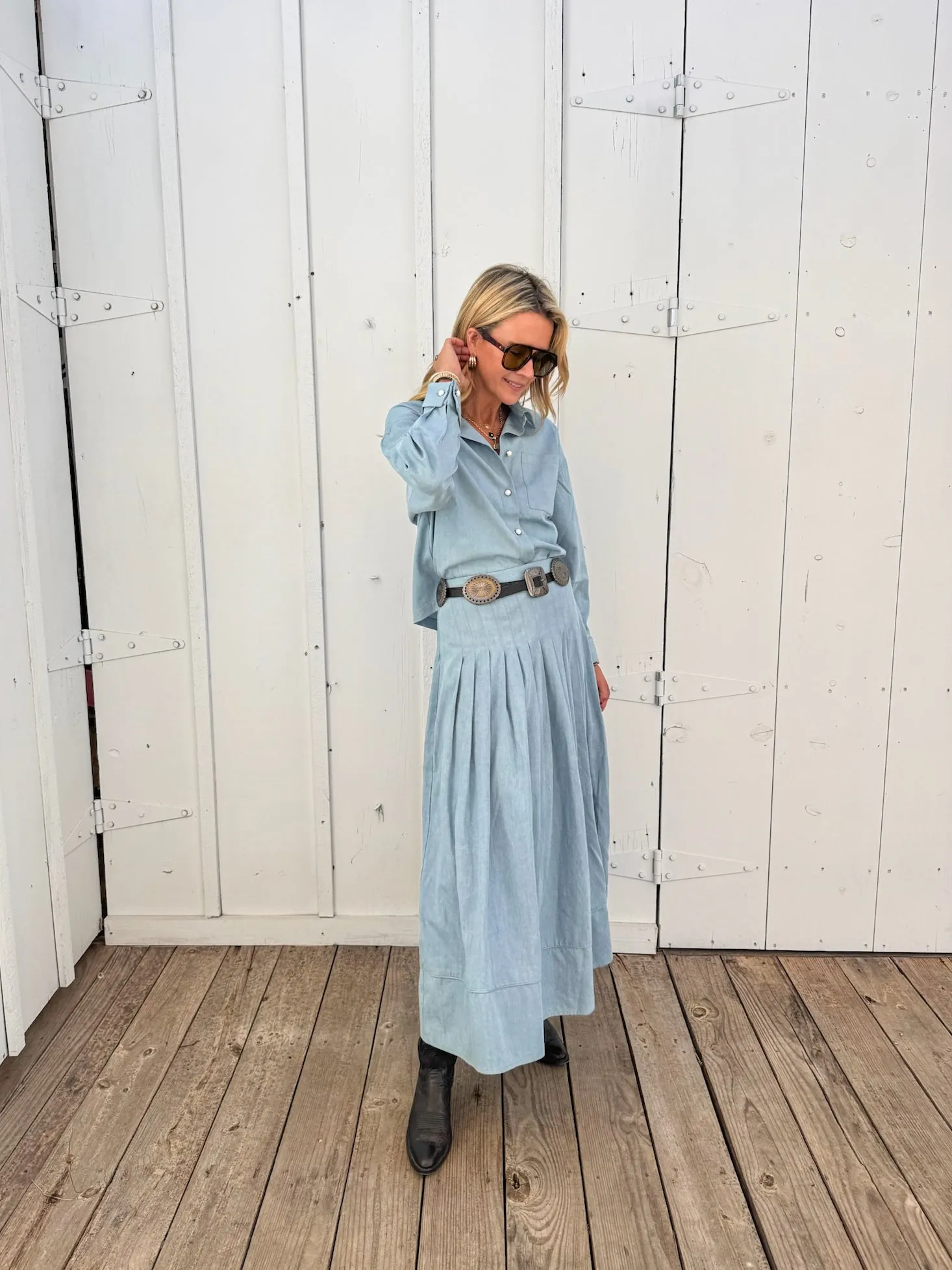 MASON'S DAUGHTER the French Cuff Boyfriend Shirt, Light Wash Chambray ThermalRegulation