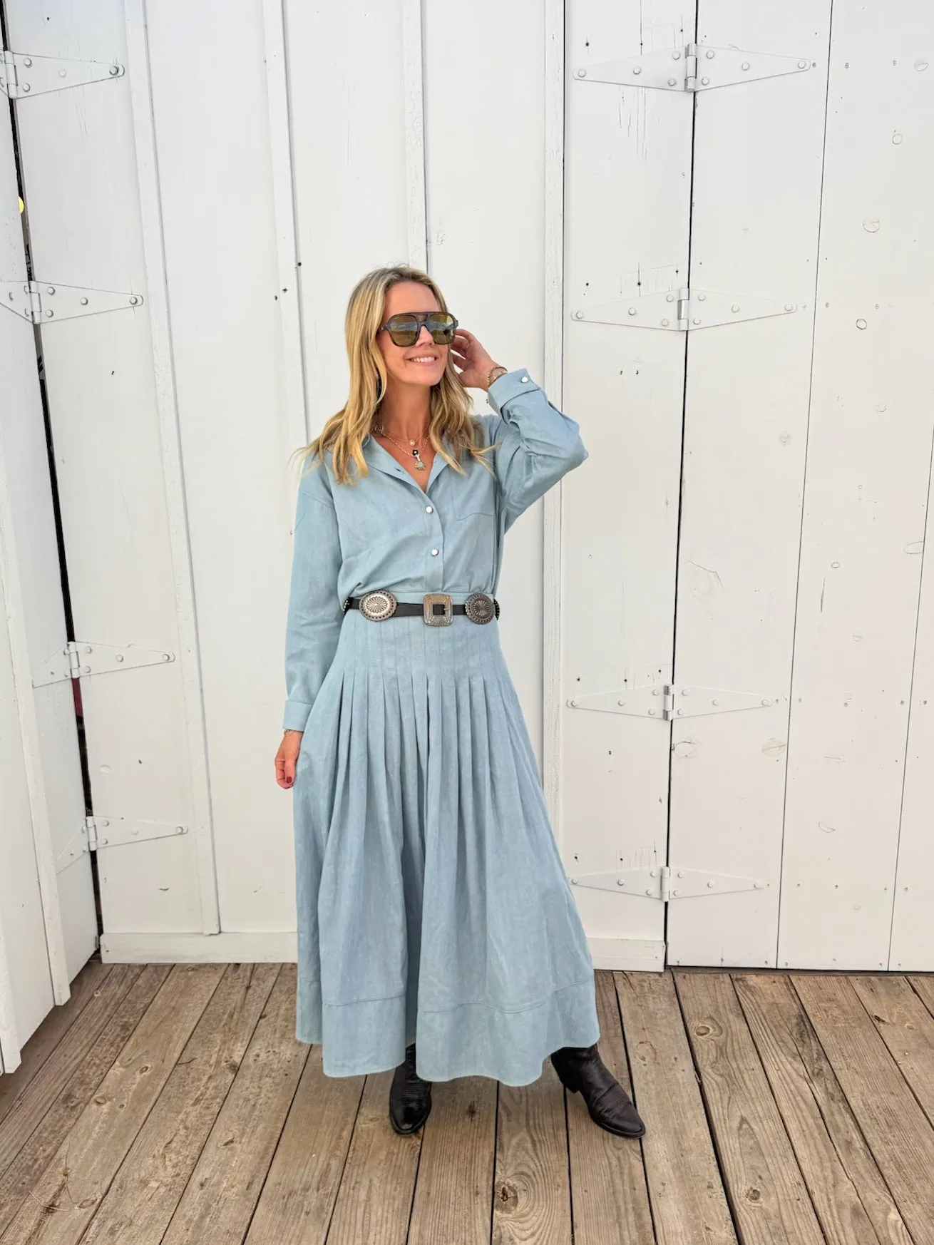 MASON'S DAUGHTER the French Cuff Boyfriend Shirt, Light Wash Chambray Circular Knit Technique FoamReinforcedCollar