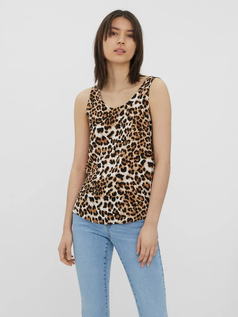 NoSlipGripperBand Metallic Fiber Blend Simply Easy Tank Top - Leopard