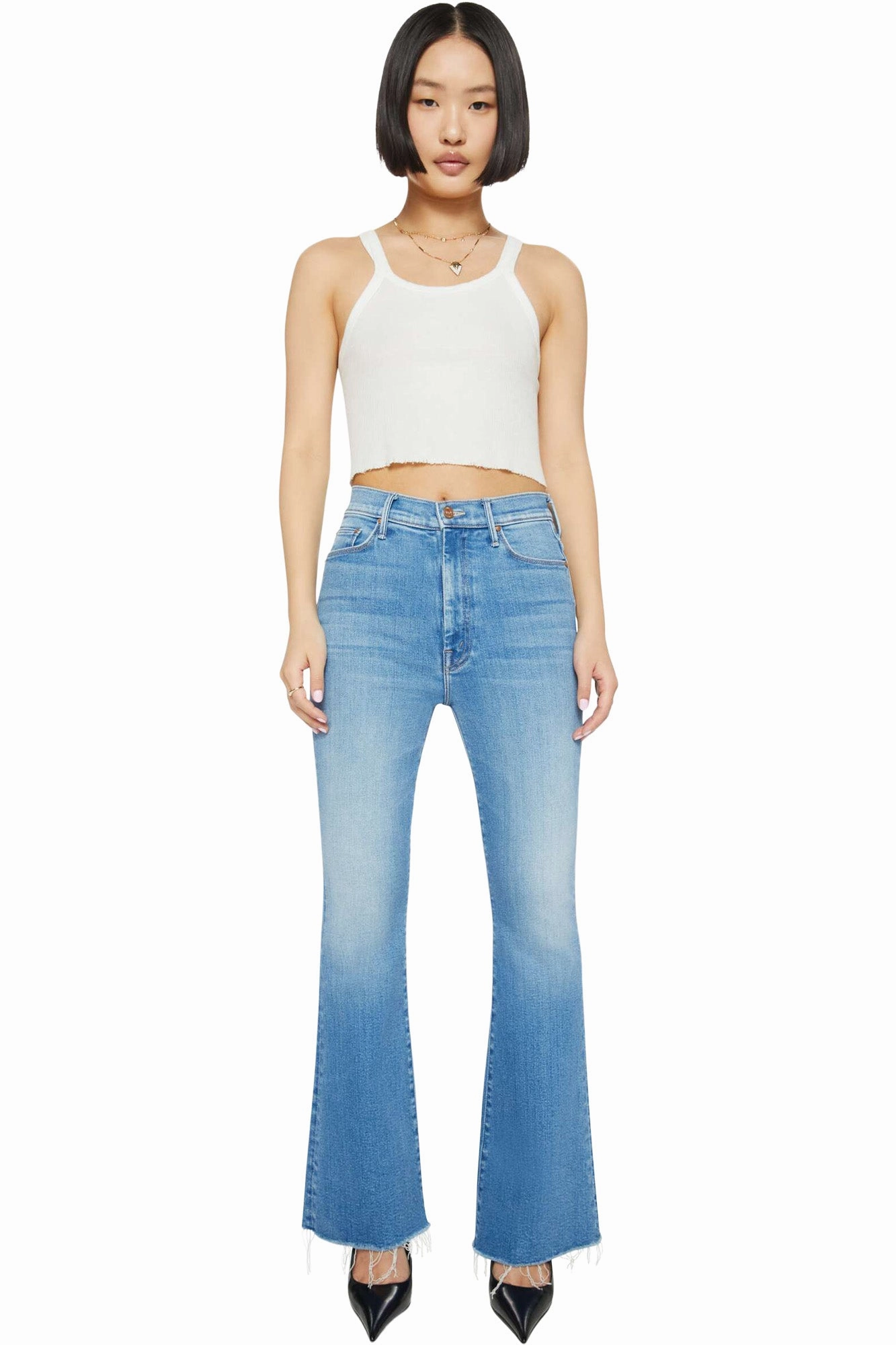 Chic Silhouette Smart Casual Modern Rainy Day MOTHER Denim Lil Weekender Fray in Read Between the Lines