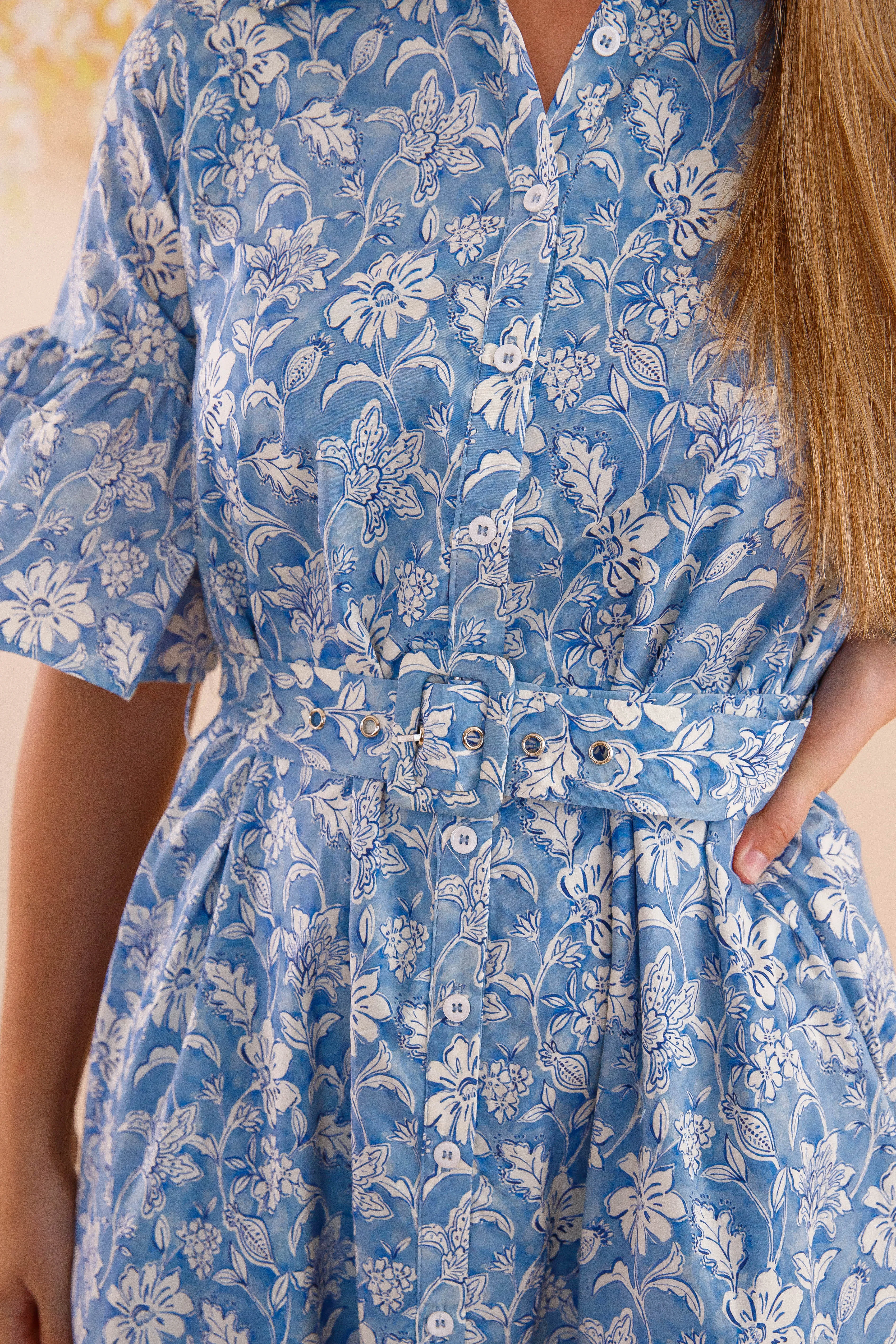 Casual day-to-night piece Light Volume Island to Island Midi Dress