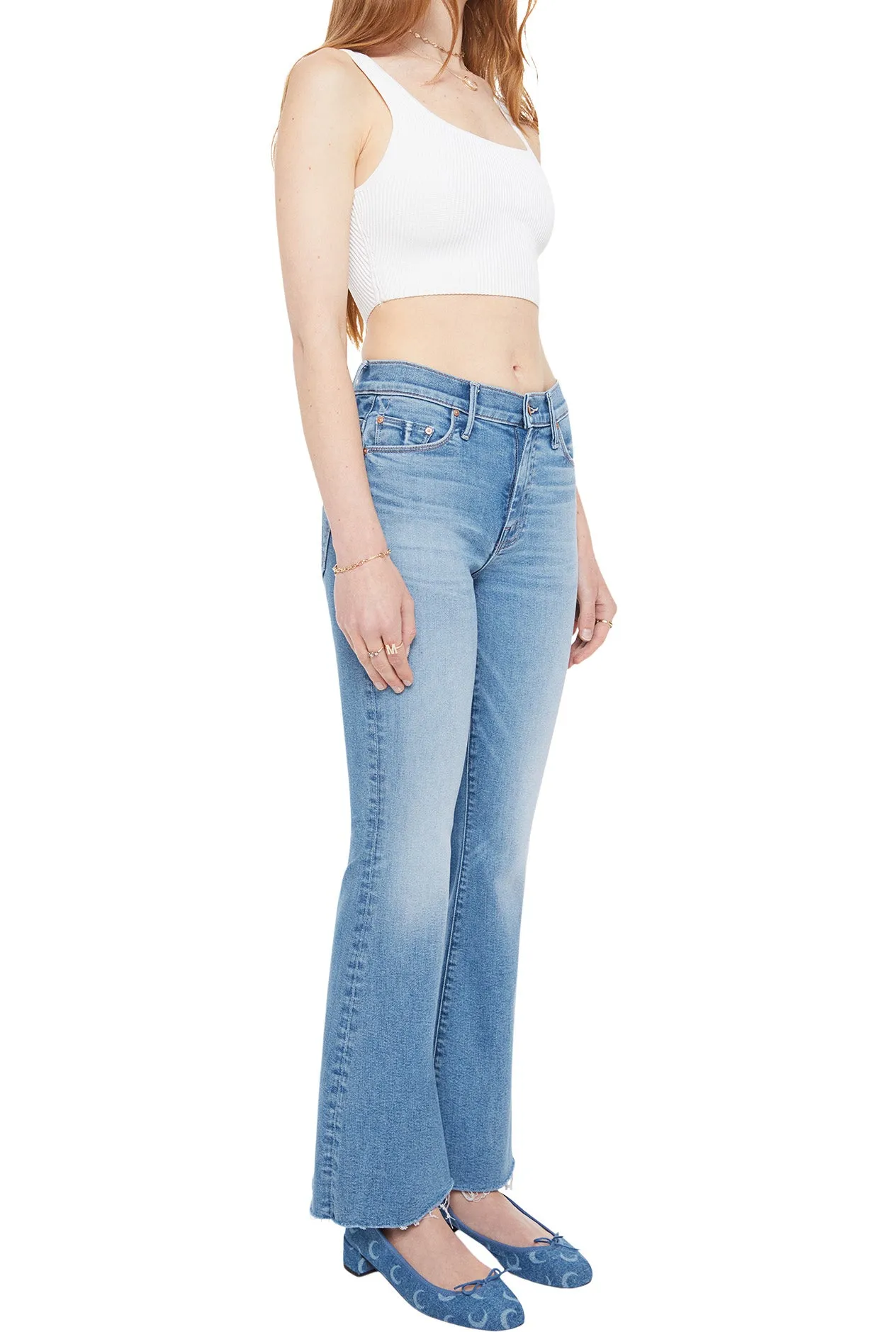 Essential Comfort Basic Fashion MOTHER Denim Weekender Fray in Ride Hard Live Louder