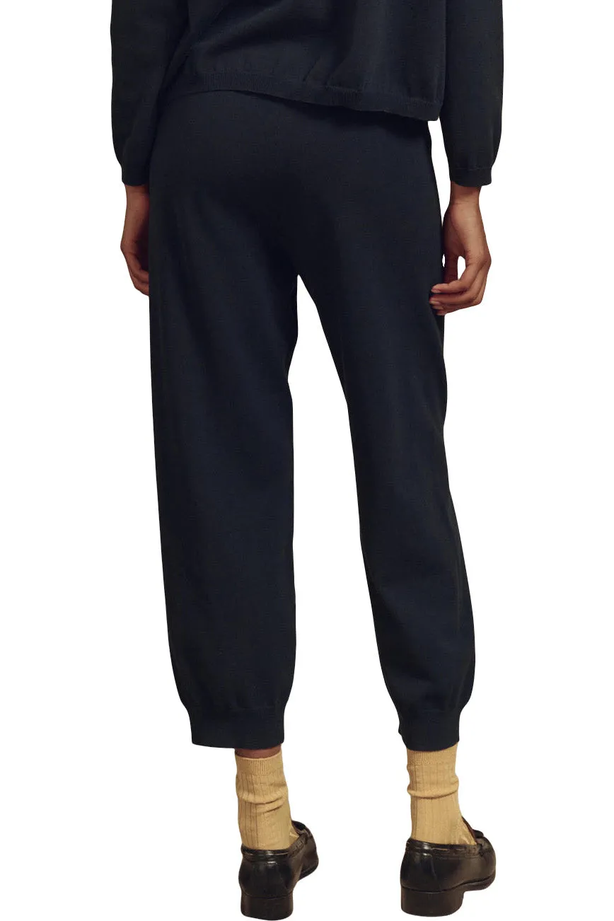 The Great Lantern Pant in Dark Navy Chill Style
