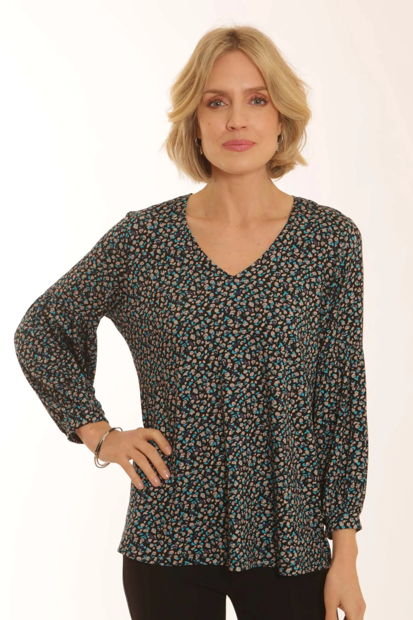 Pomodoro Clothing Ditsy Top 52364 BoxyCrop Trendy Look