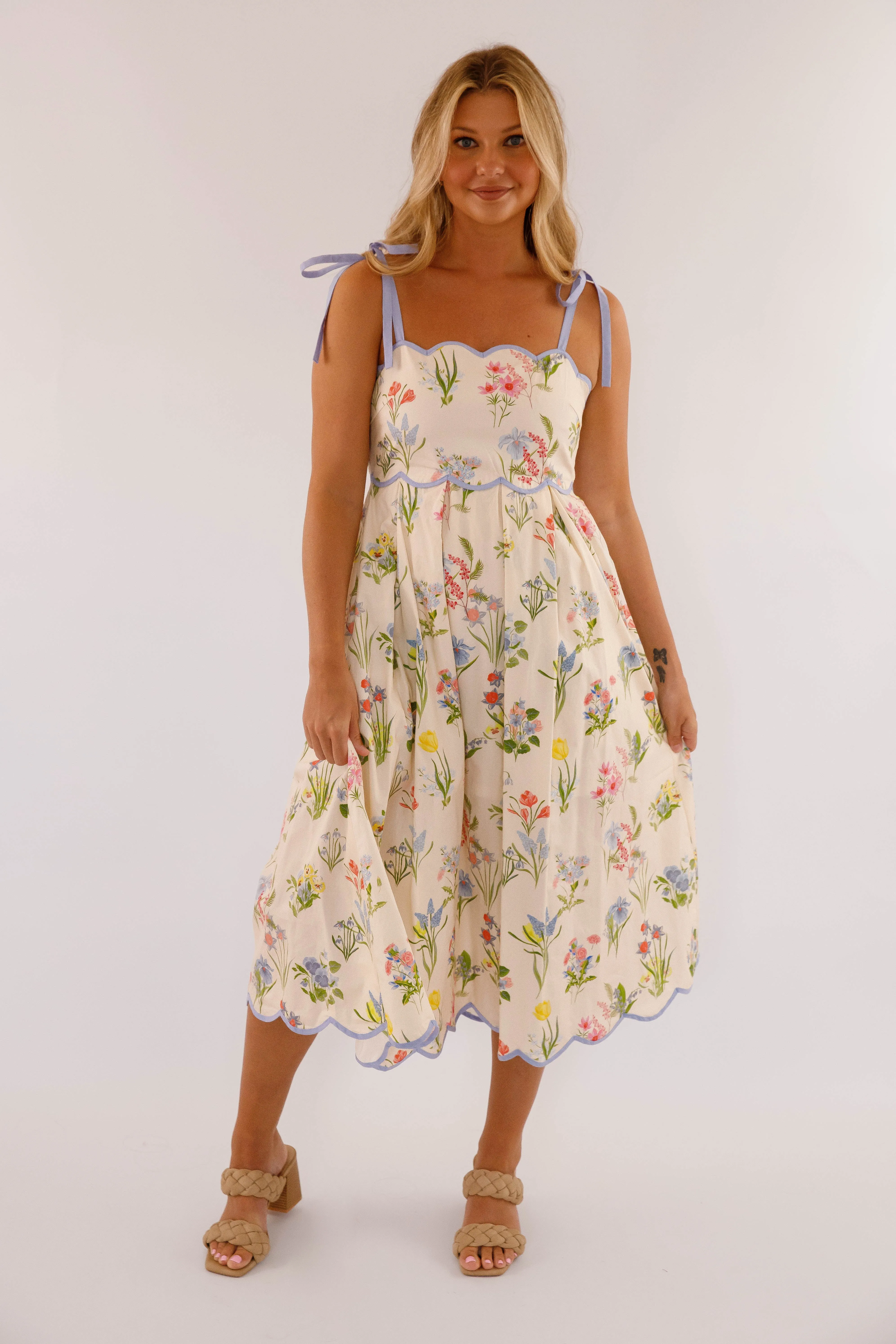 Event Safe Mood Glow Opening Up Maxi Dress