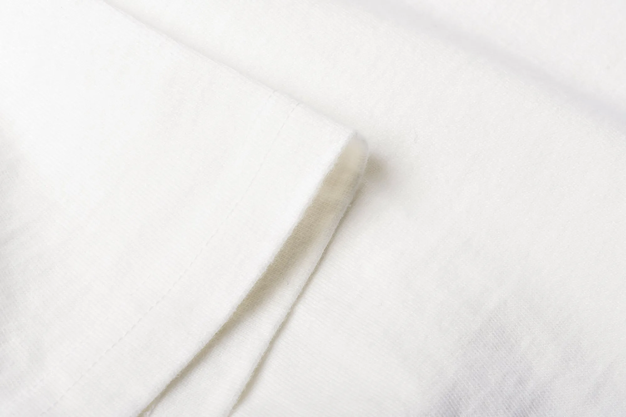 SUNRAY SPORTSWEAR MAKAHA SS T-SHIRT - OFF WHITE Cozy Feeling