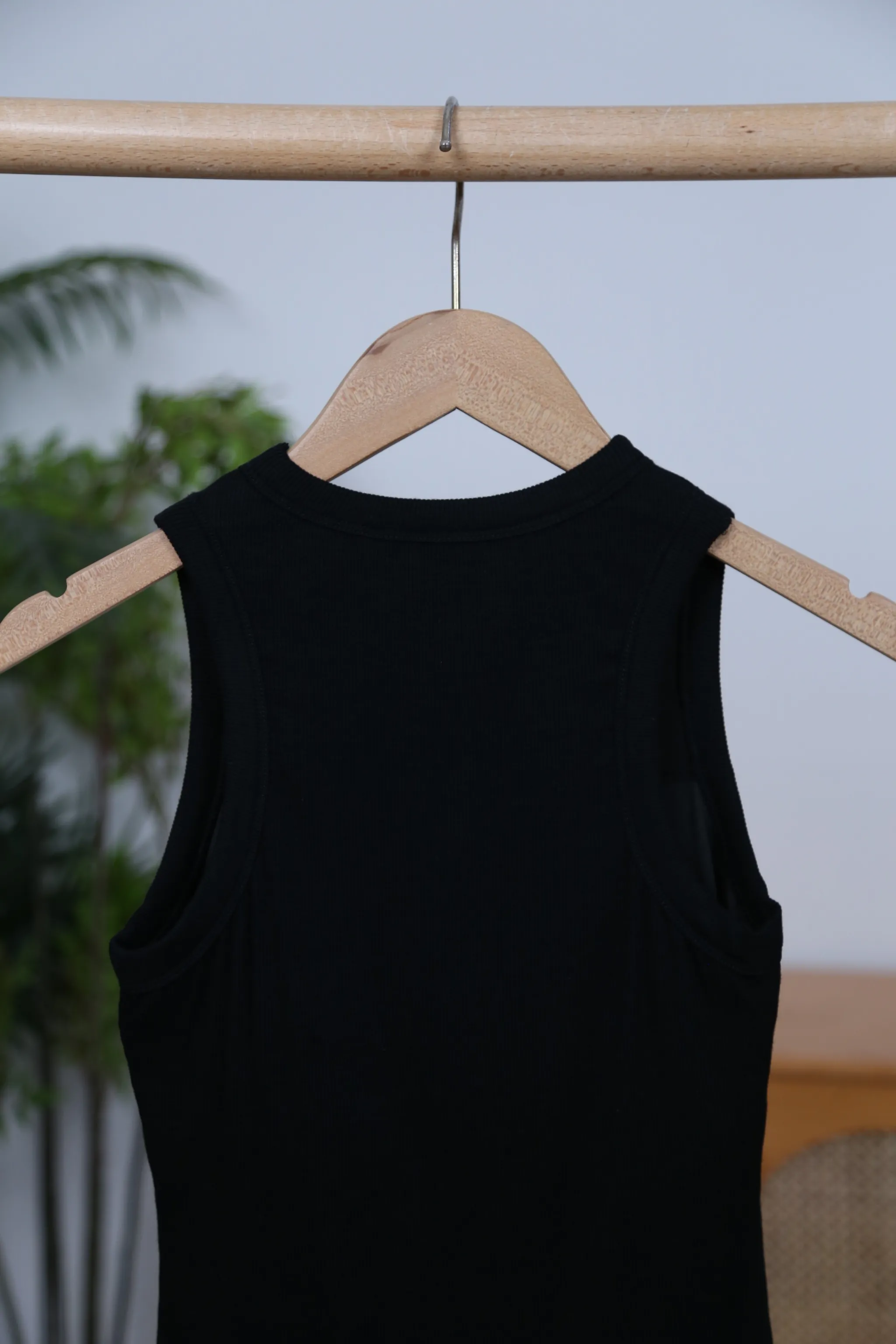 Tagless Design Airflow Mesh Lining Snoozie Padded Tank Black (Backorder)