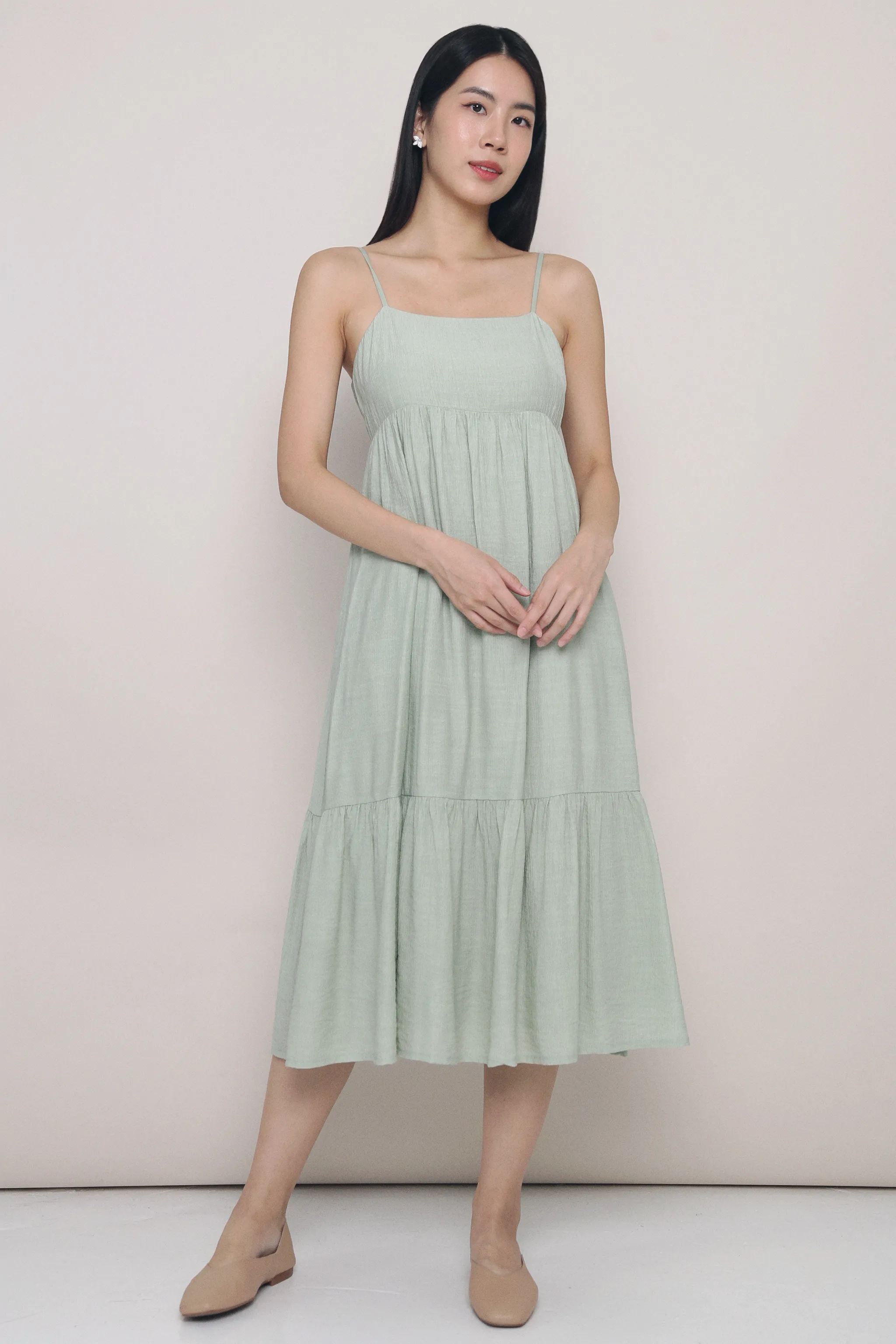 Bethlyn Strappy Tier Midi Dress Sage Soft Appearance