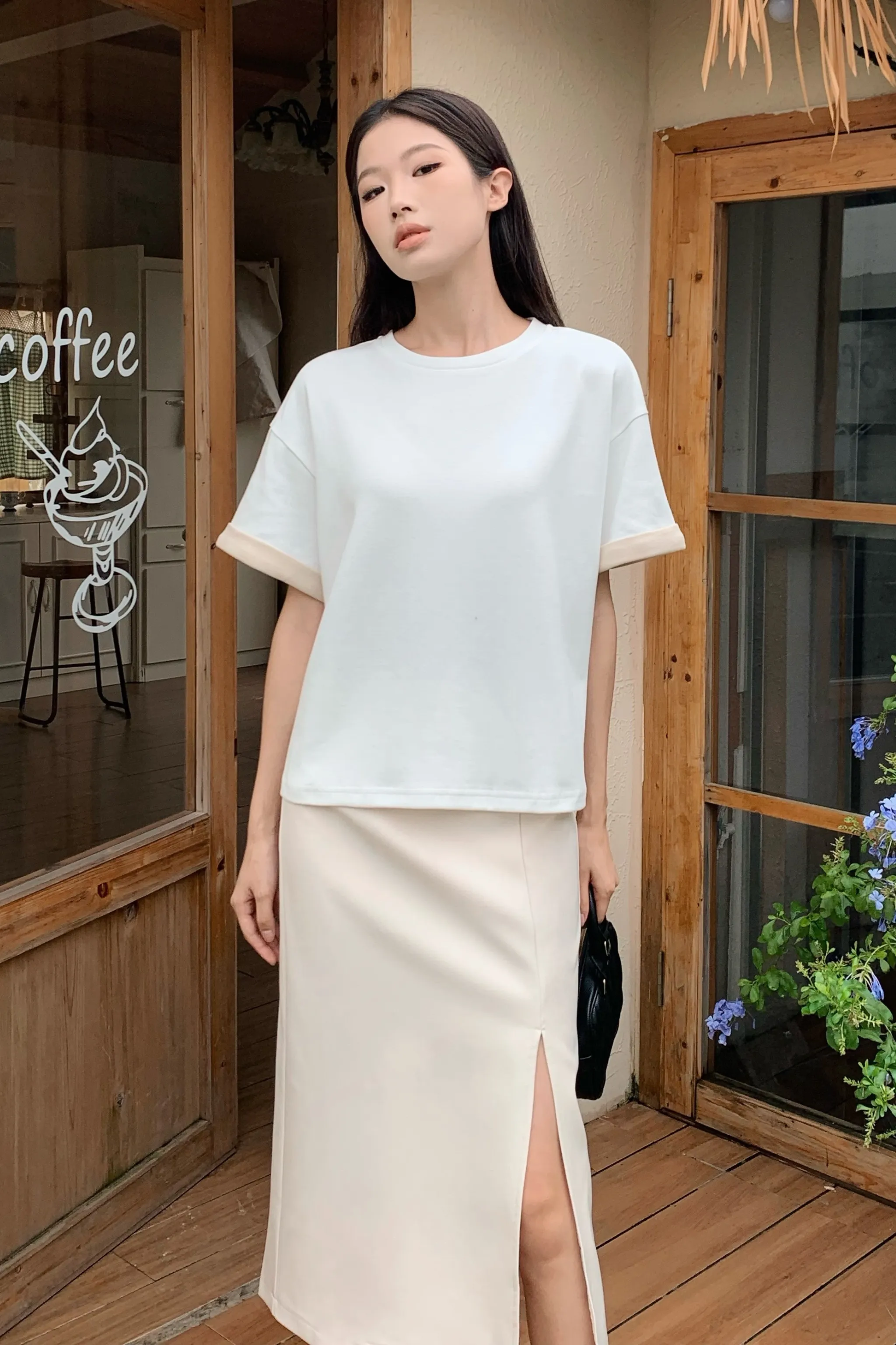 Toni Colorblock Boxy Tee White/Beige UniversalFit LightweightLayeredFabric