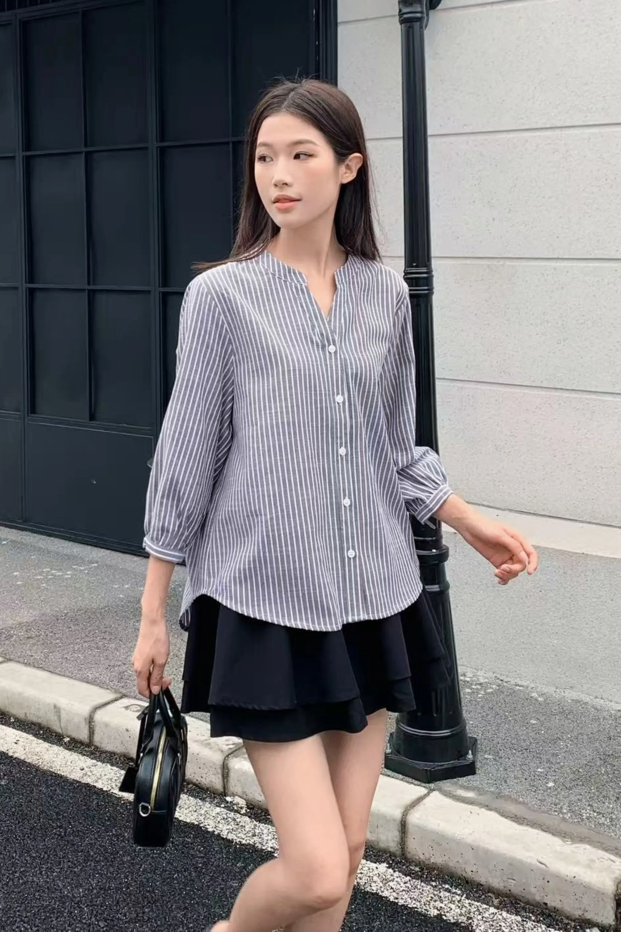 Trevor Cuffed Sleeves Stripe Shirt Grey MeshPanelIntegration