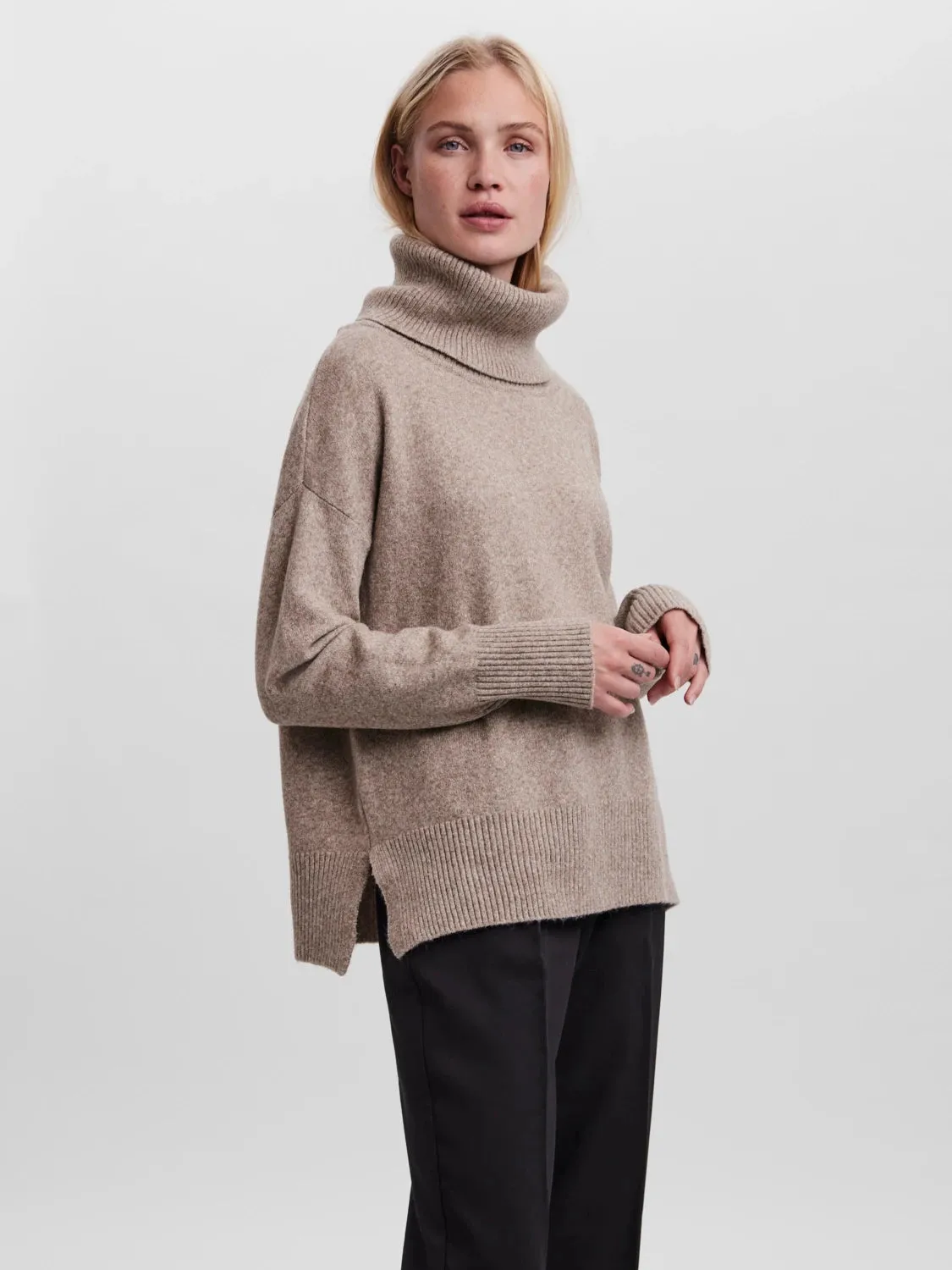 Essential Comfort Soft Layer Doffy Cowlneck Sweater