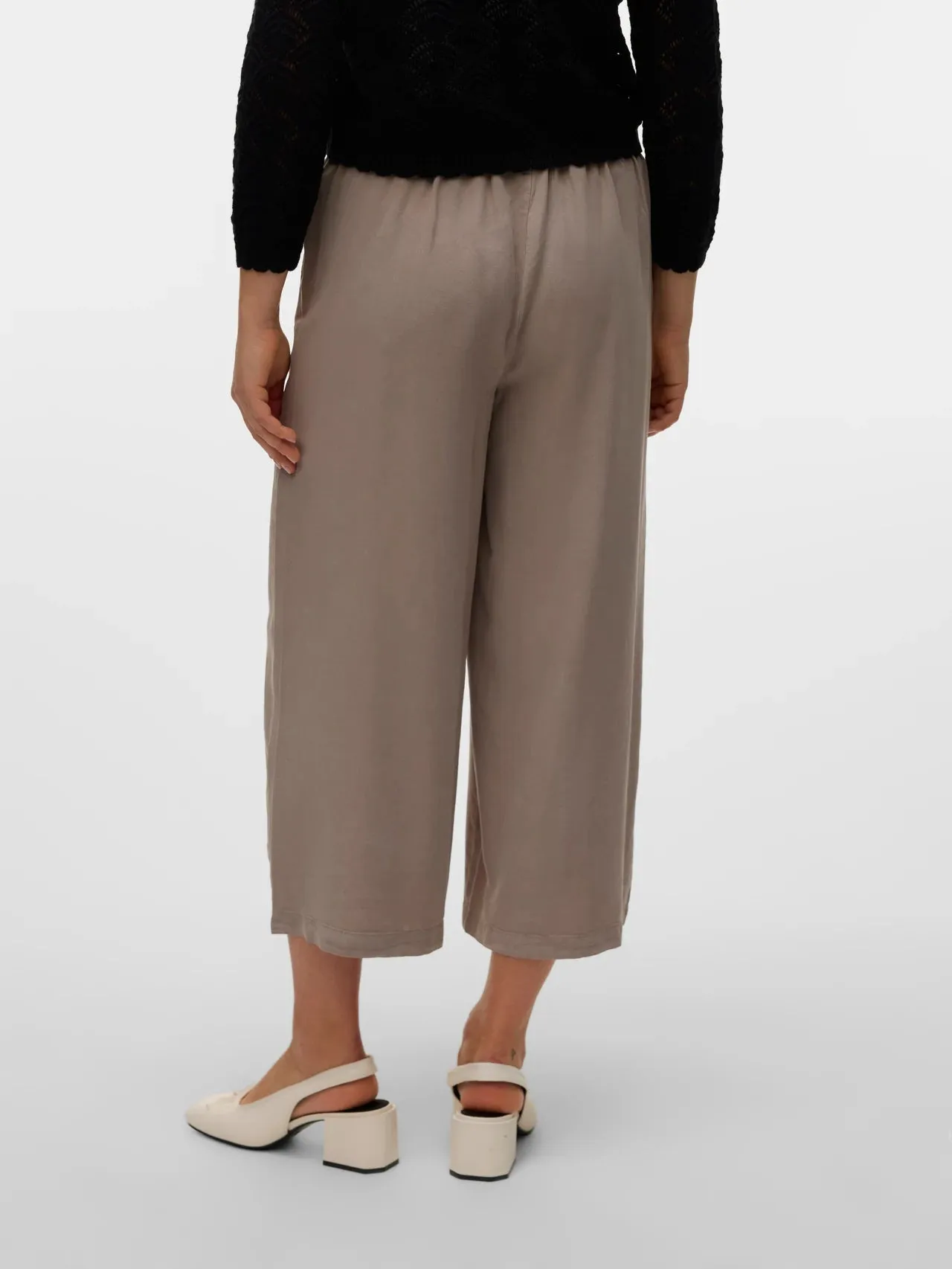 Wide Tencel Culotte Raw Hem Design Smooth Texture