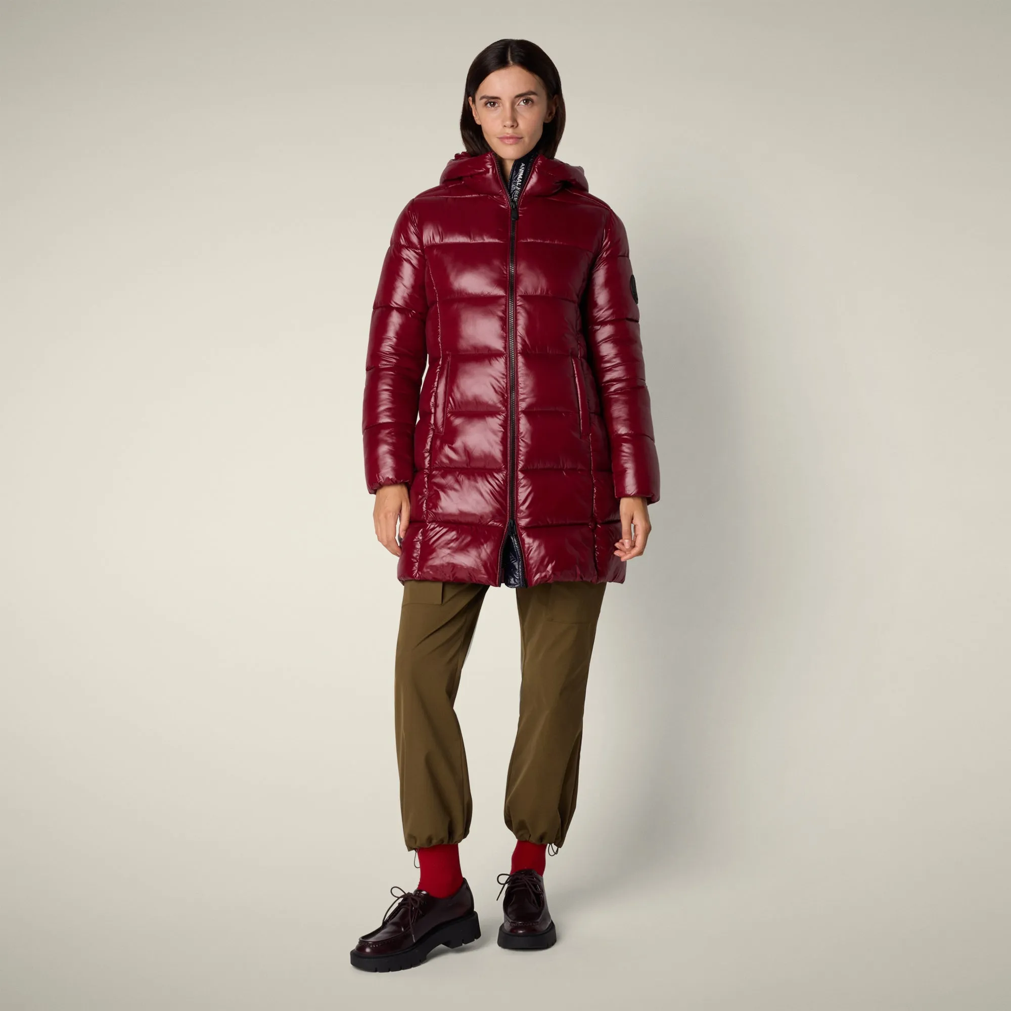 Hypoallergenic fabric Reflective Trim Women's Animal free puffer Coat ines in wine red